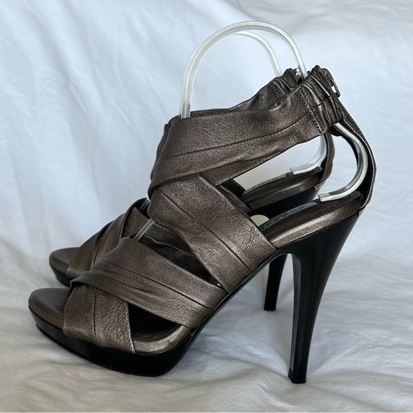 Burberry Prorsum Dark Nickel Leather Platform Heels - Picture 5 of 7